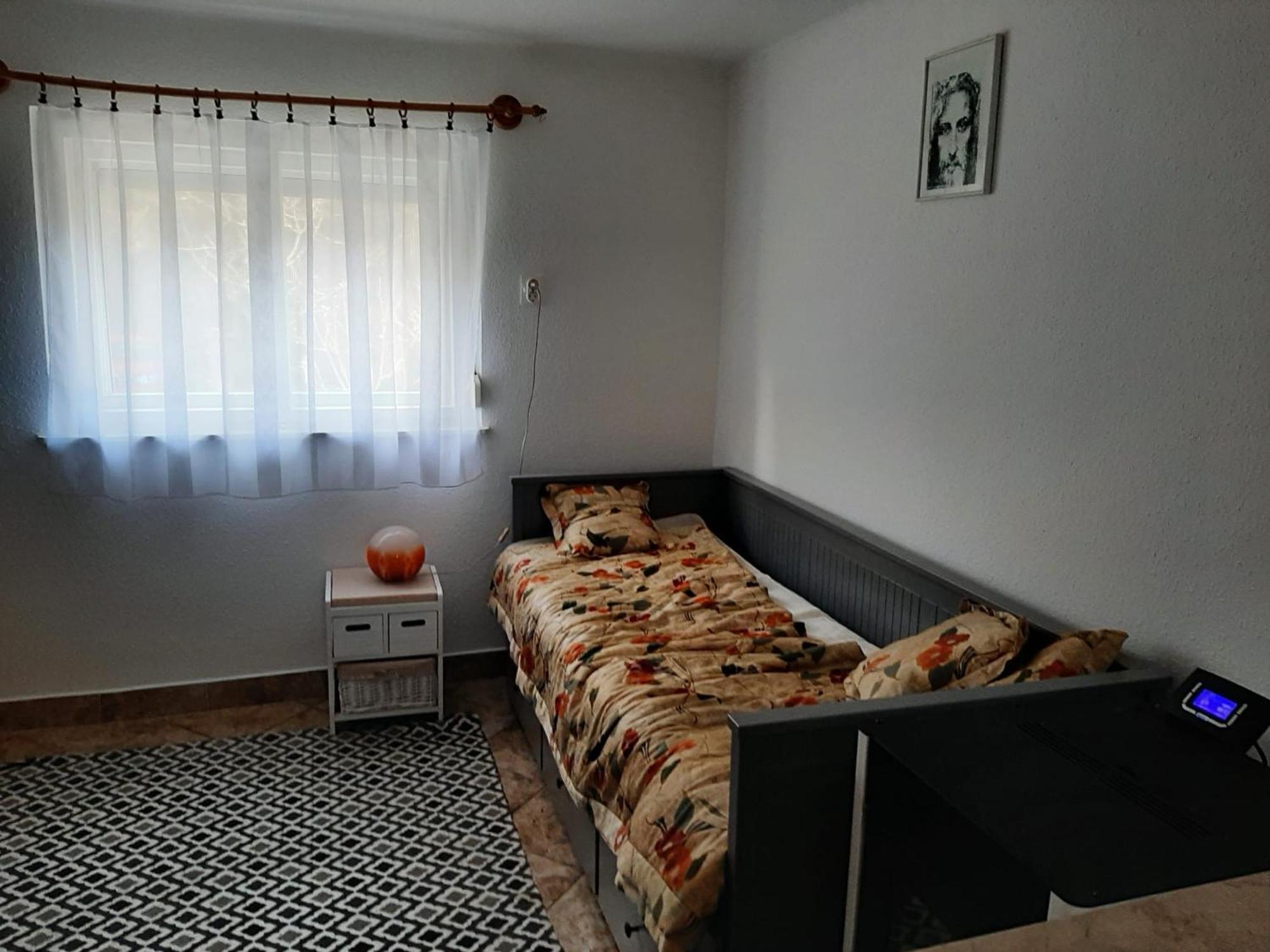 Erdei Fenyoe Vendeghaz